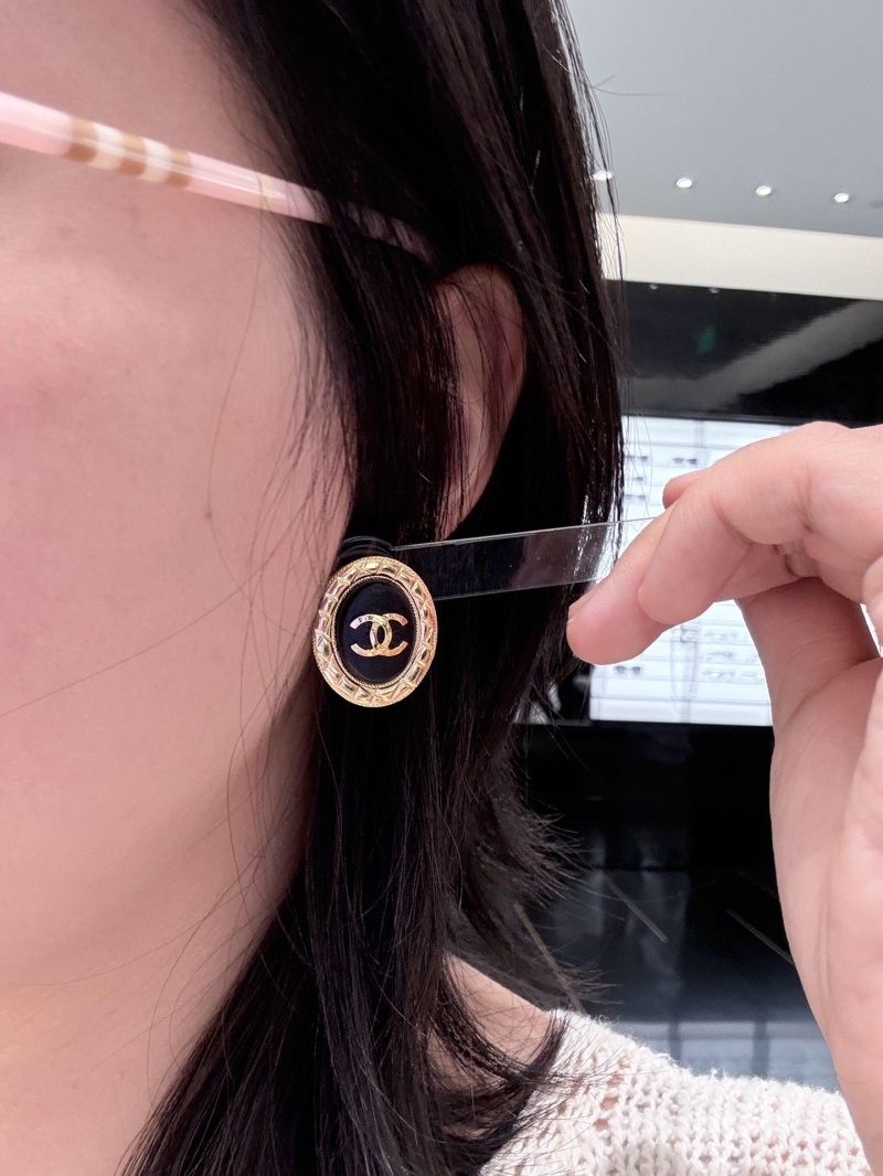 Ch**el earrings